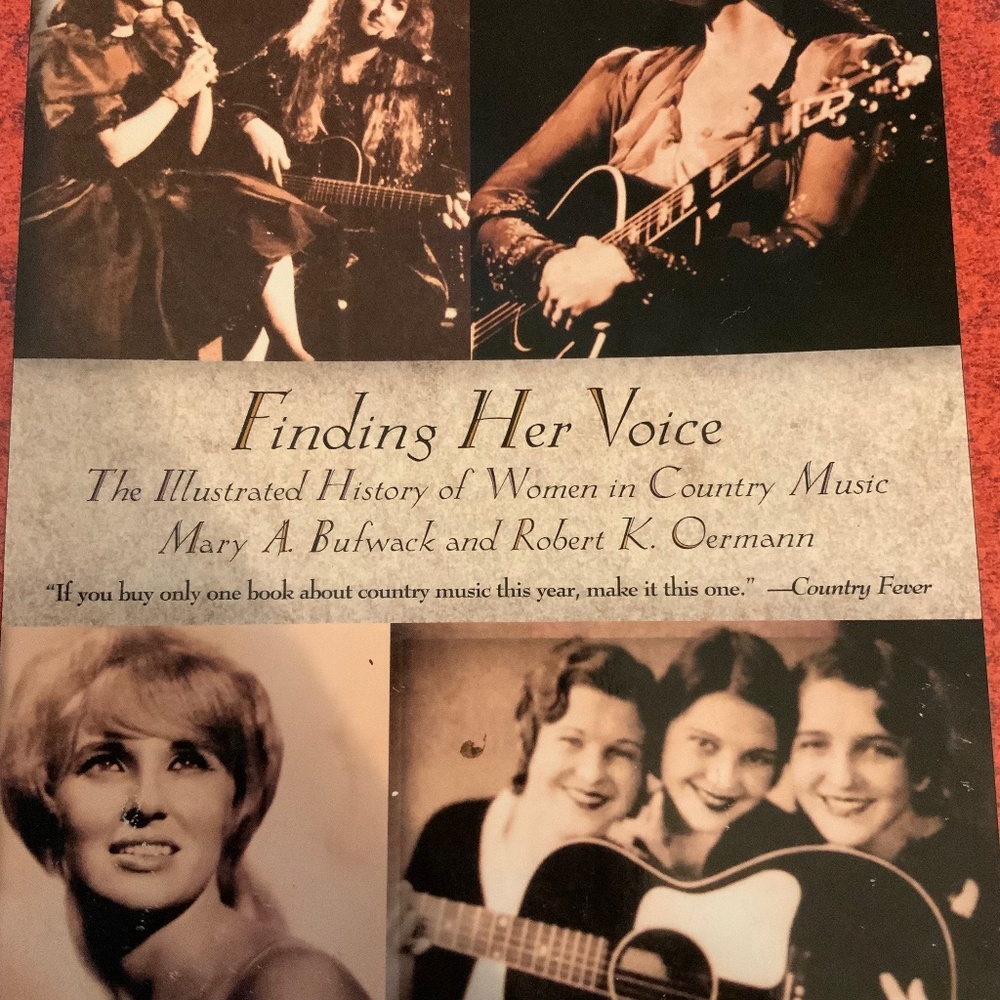 VINTAGE! Finding Her Voice-Illustrated History of Women in Country Music Book